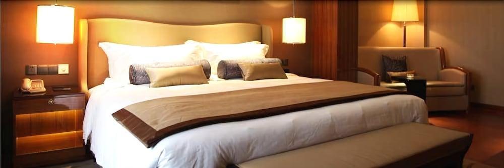 Leisden Hotel Chengdu Bagian luar foto