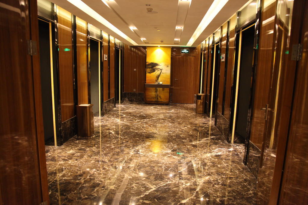 Leisden Hotel Chengdu Bagian luar foto